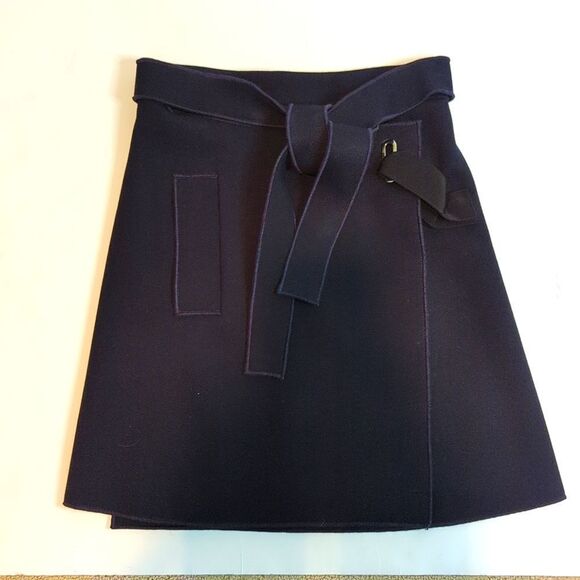 Carven Mini Skirt Size Small - Picture 1 of 8